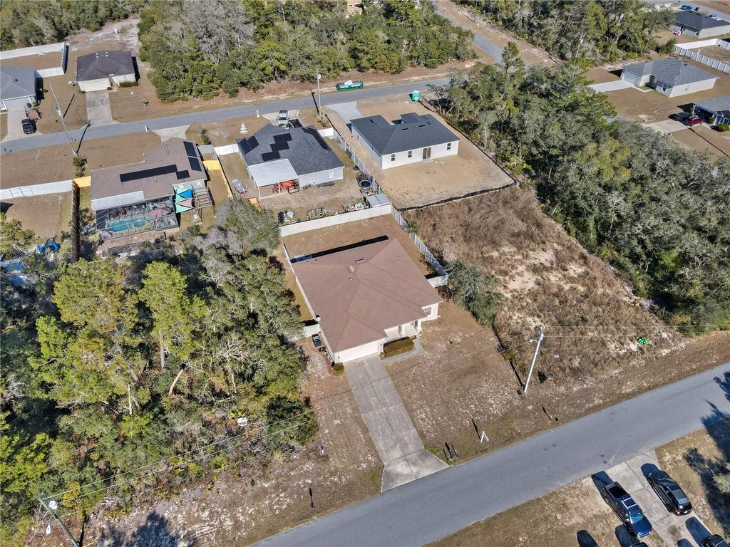 Photo of 13370 SW 29th Circle, Ocala, FL 34473 (MLS # O6368952)