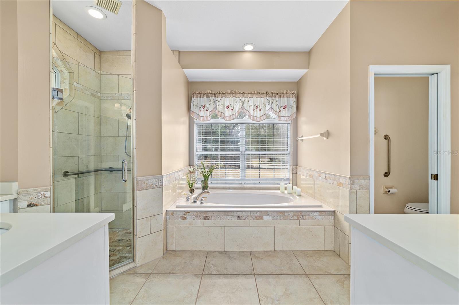 COUNTRY CLUB/OCALA UN 02 - Residential