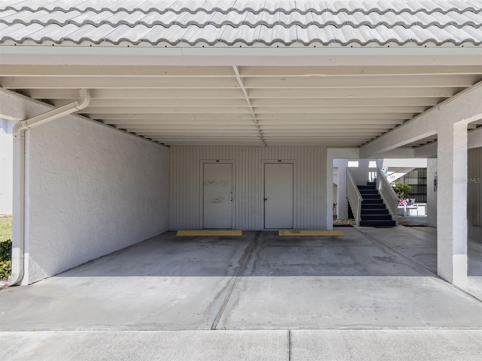 GOLFVIEW - Residential