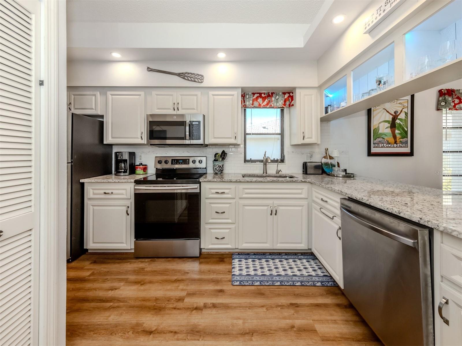 GOLFVIEW - Residential