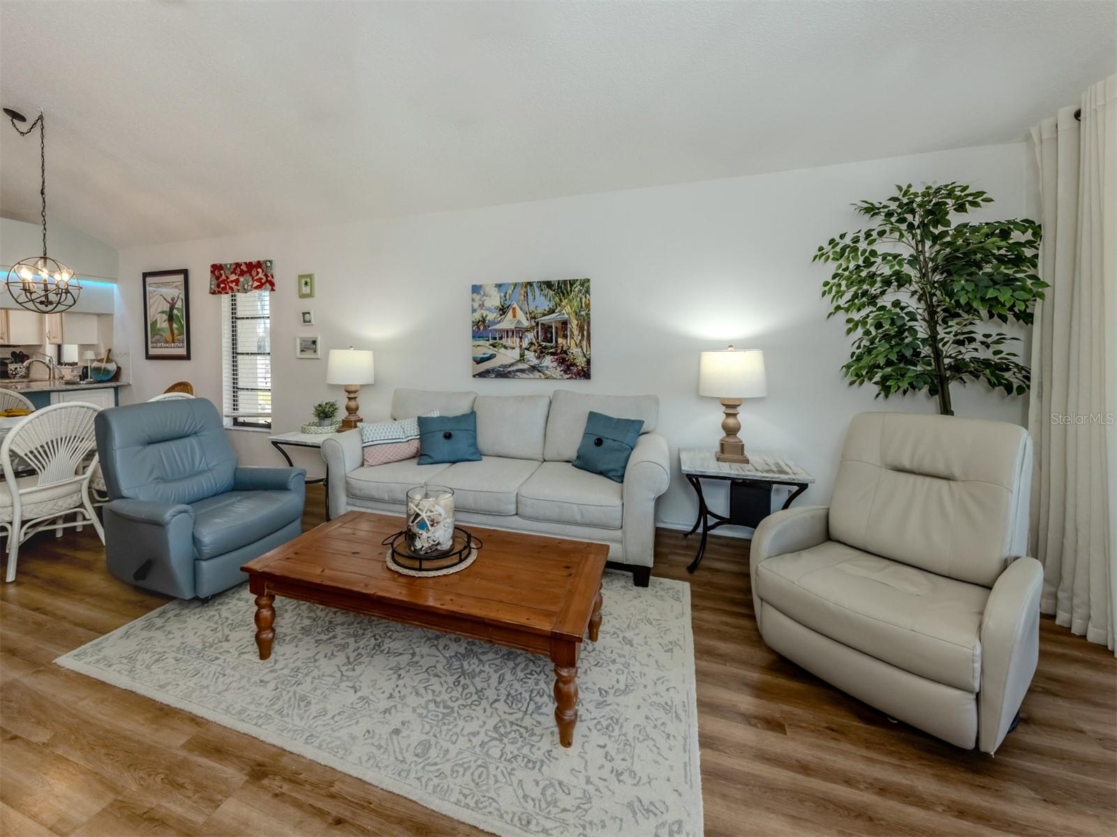 GOLFVIEW - Residential