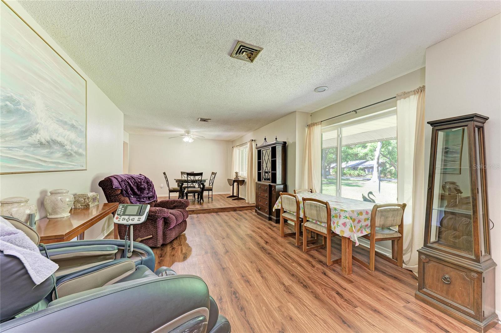 LOST FOREST - Residential