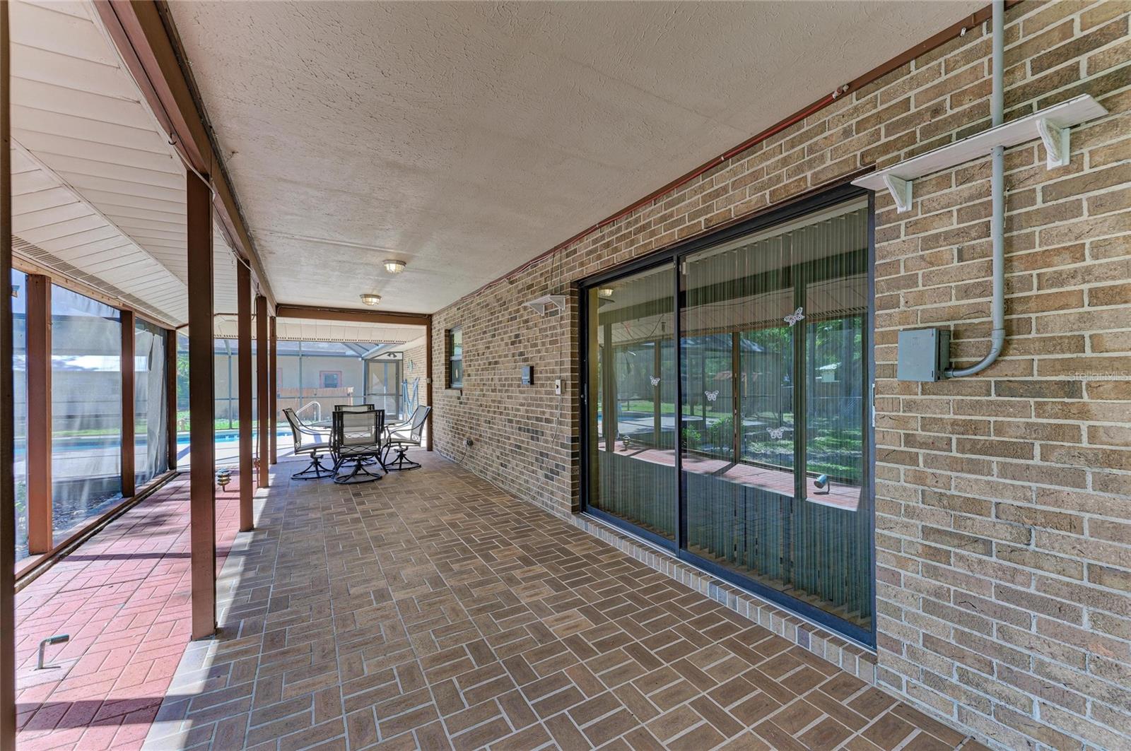 LOST FOREST - Residential