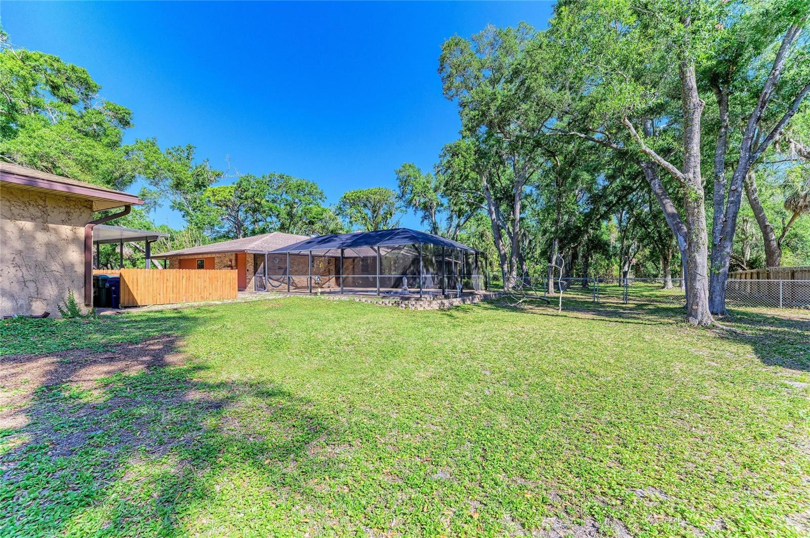 LOST FOREST - Residential