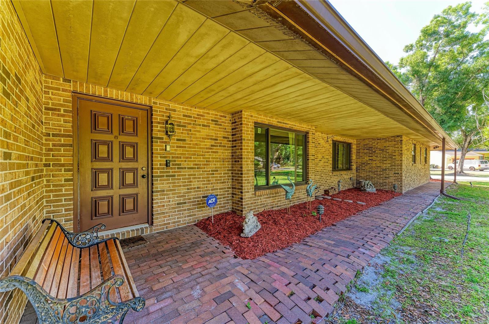 LOST FOREST - Residential