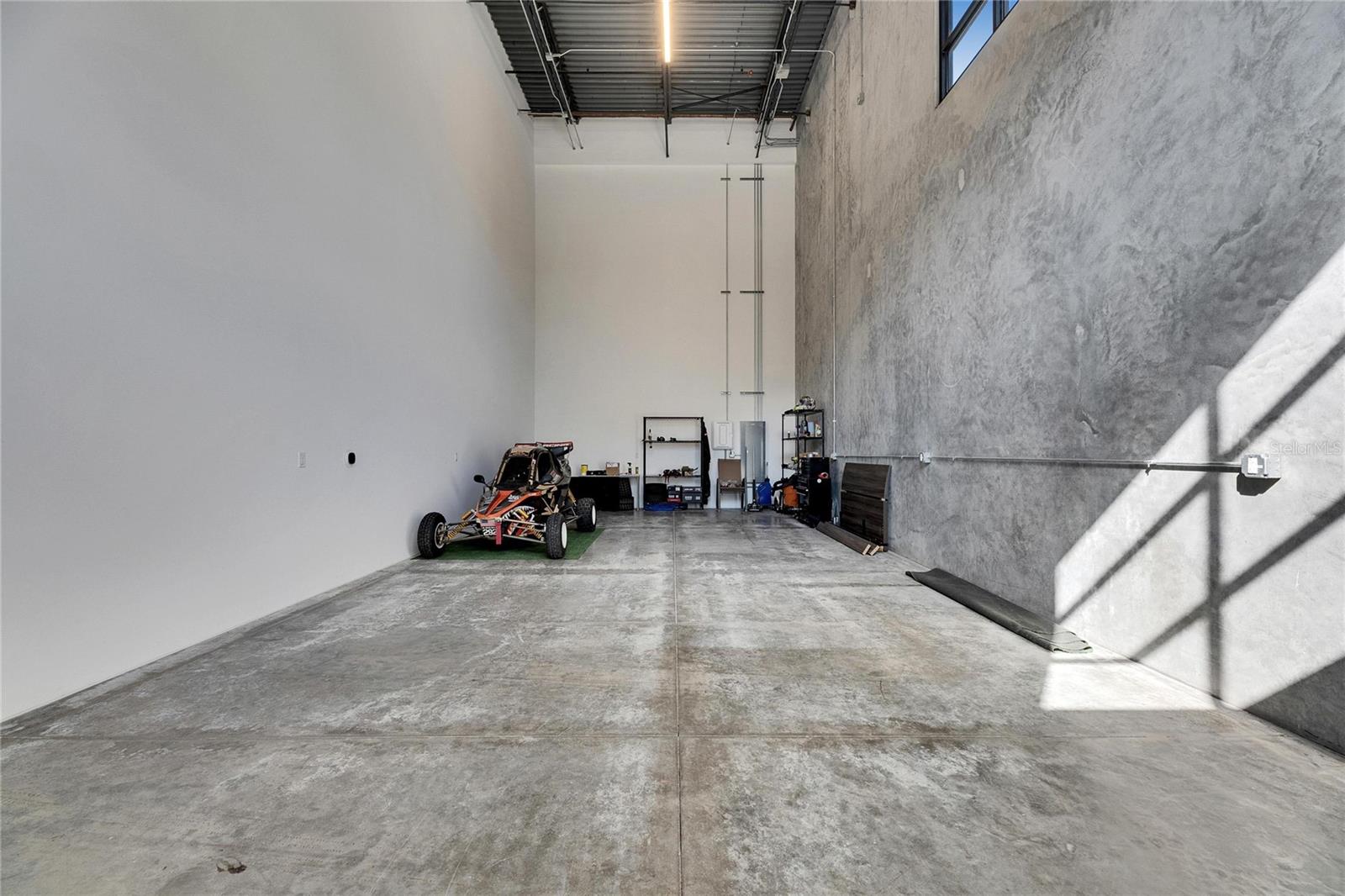 MOTOR ENCLAVE PH 1 - Residential