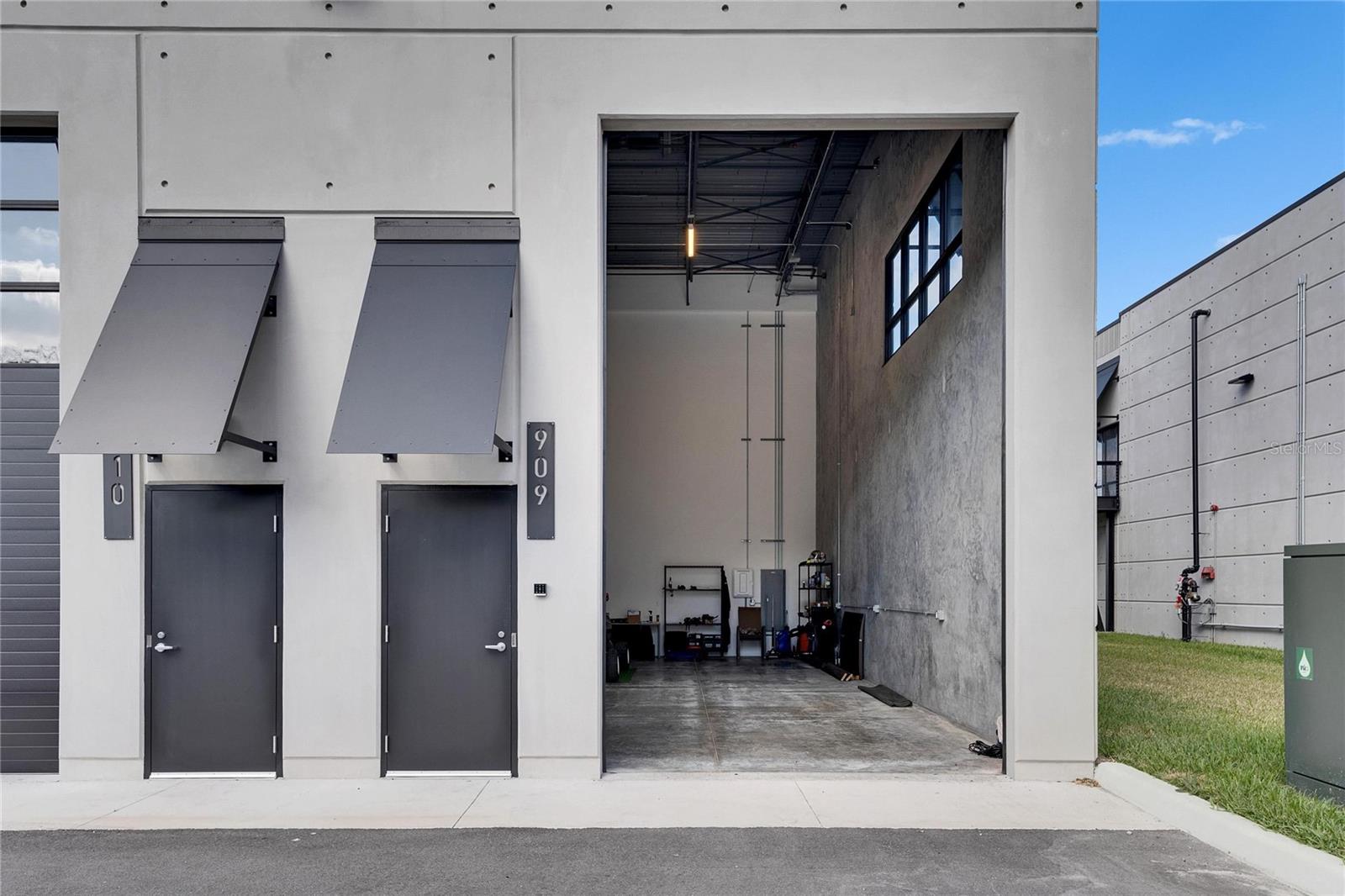 MOTOR ENCLAVE PH 1 - Residential