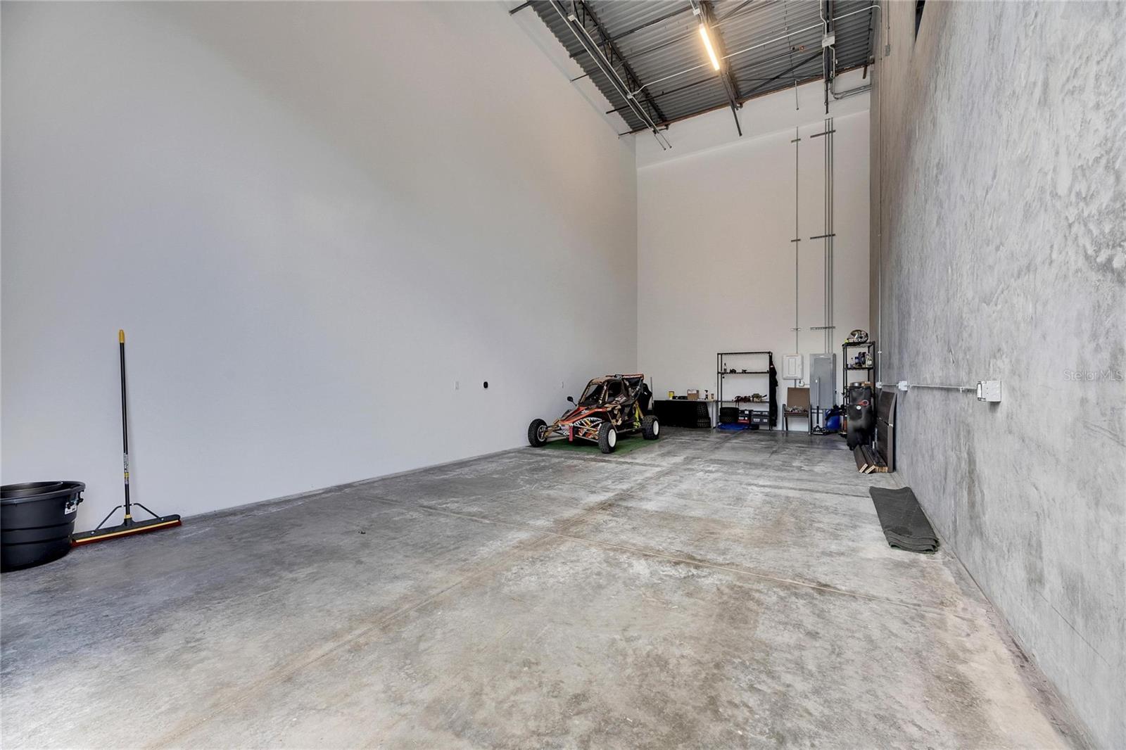 MOTOR ENCLAVE PH 1 - Residential