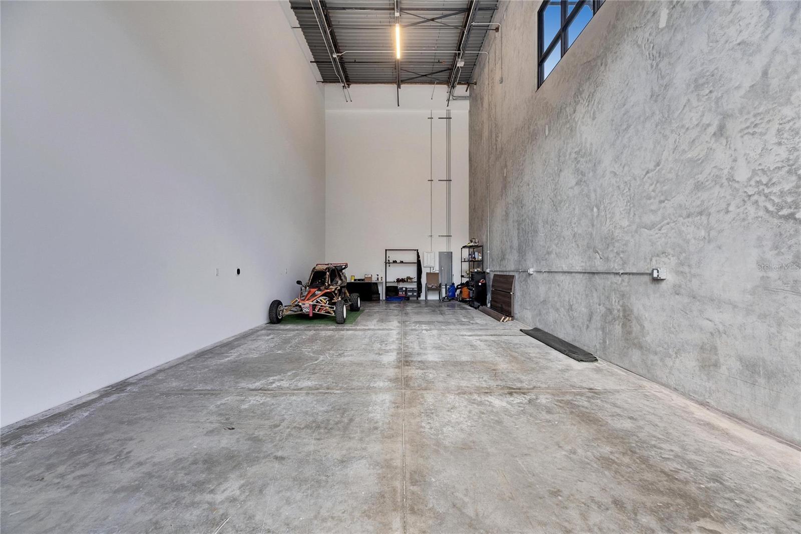 MOTOR ENCLAVE PH 1 - Residential