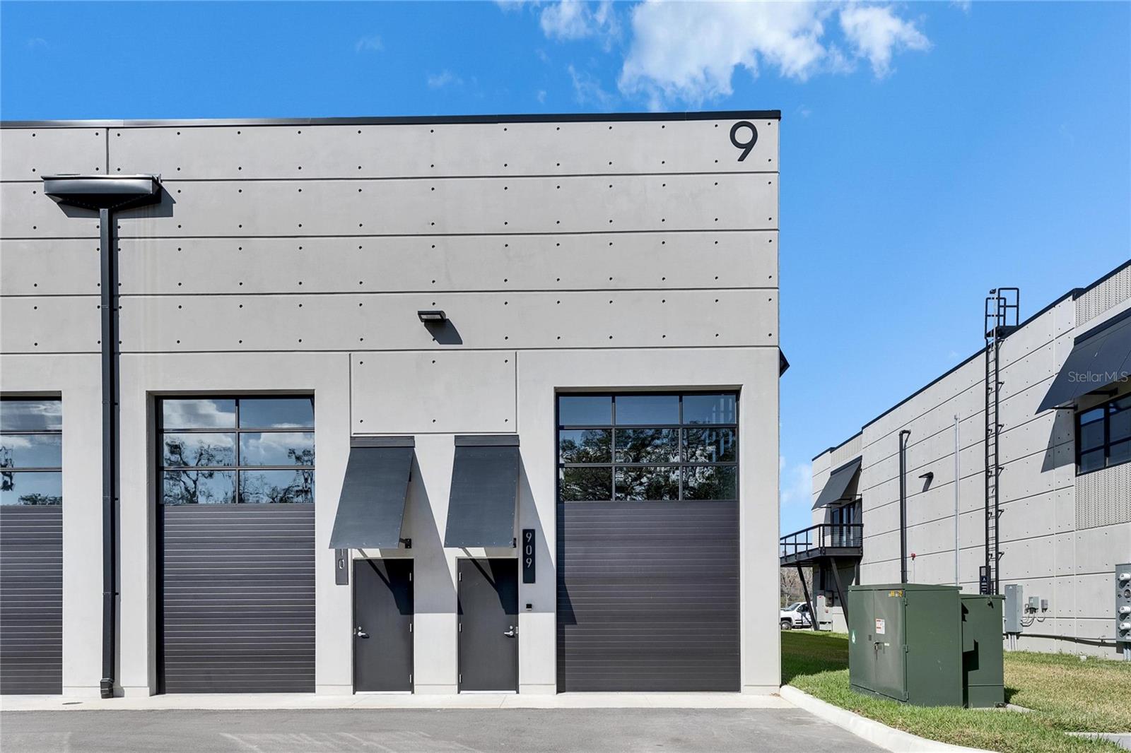 MOTOR ENCLAVE PH 1 - Residential