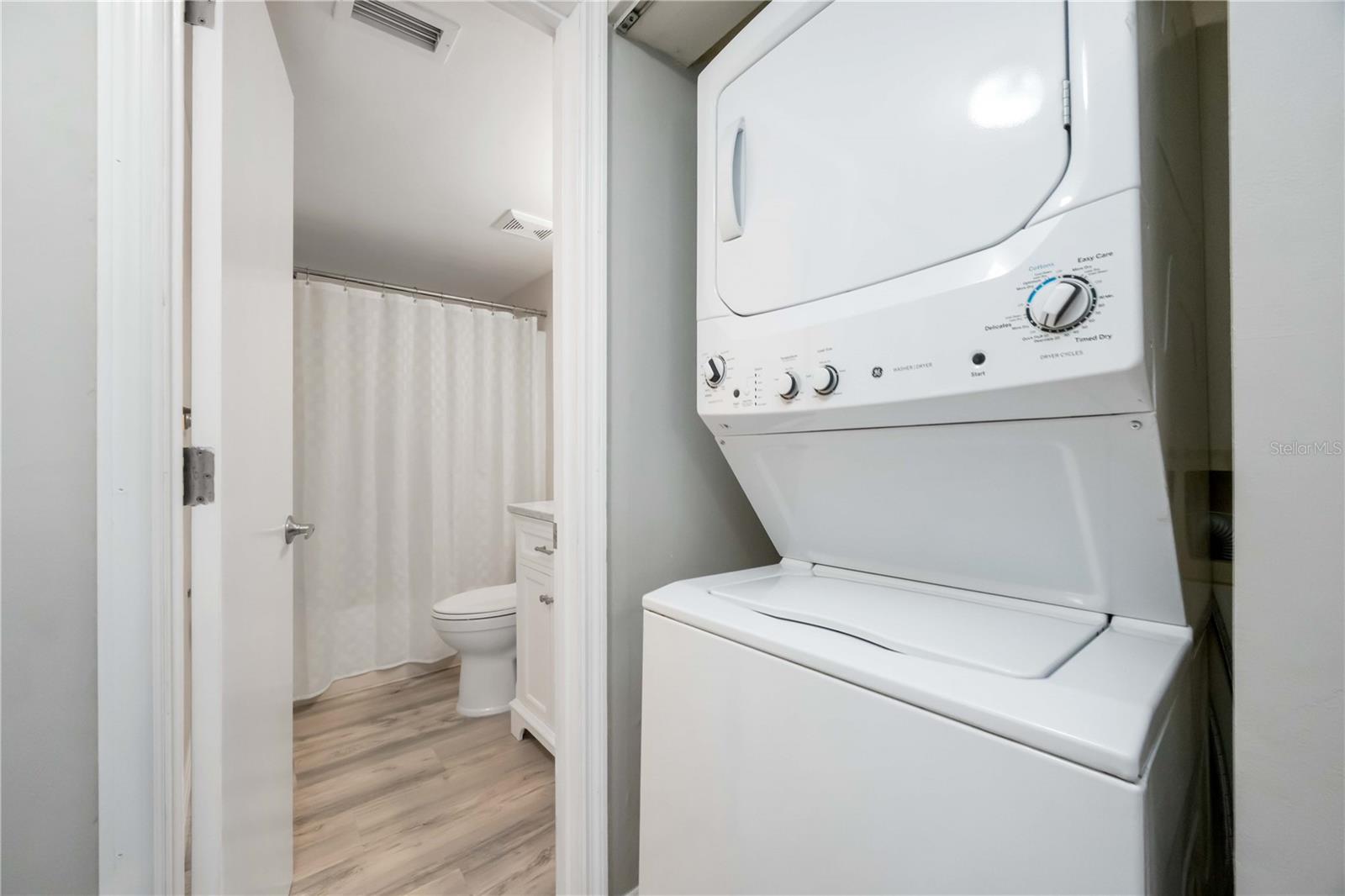 MANASOTA SHORES PH 02 BLDG C - Residential