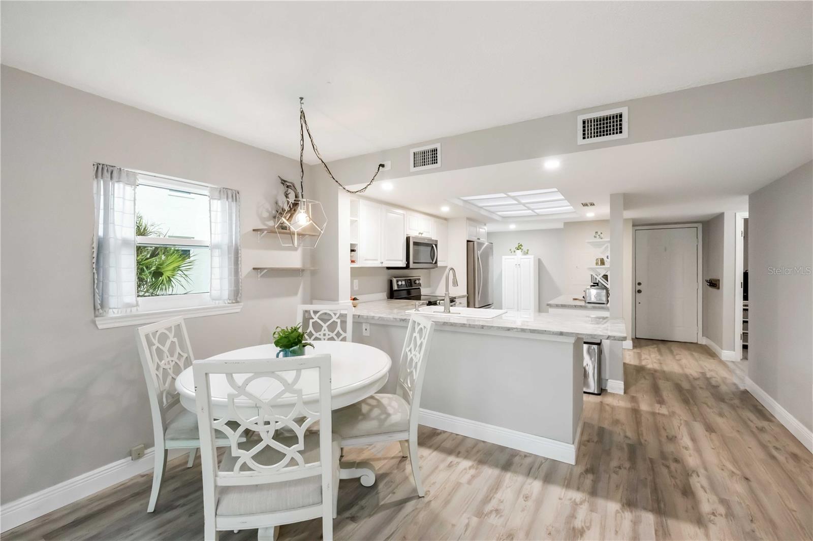 MANASOTA SHORES PH 02 BLDG C - Residential