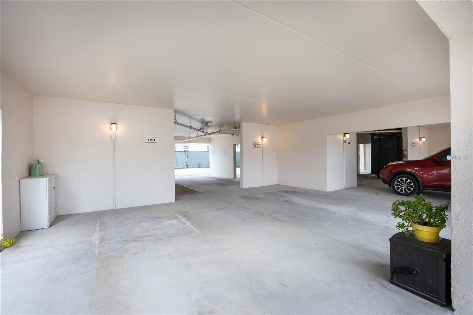 MANASOTA SHORES PH 02 BLDG C - Residential