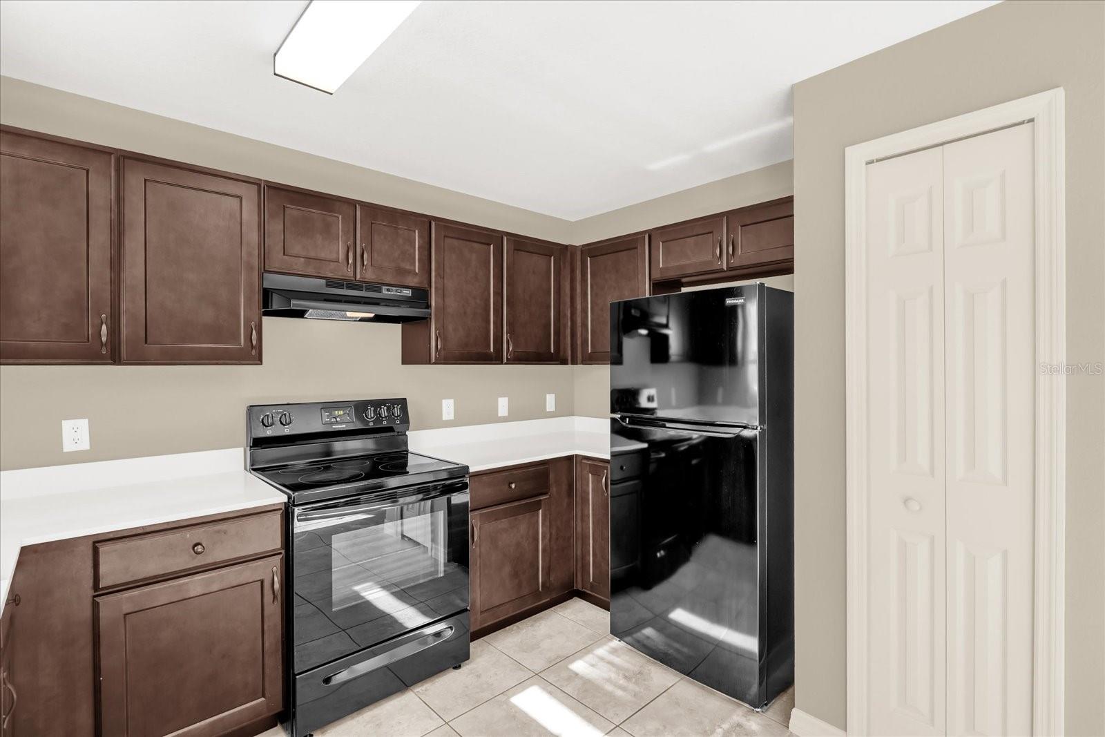 SILVER SPGS SHORES - Residential