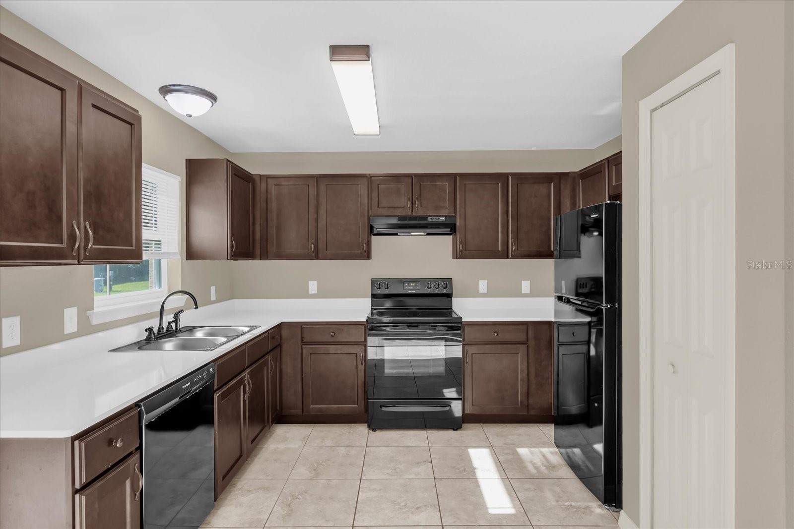 SILVER SPGS SHORES - Residential