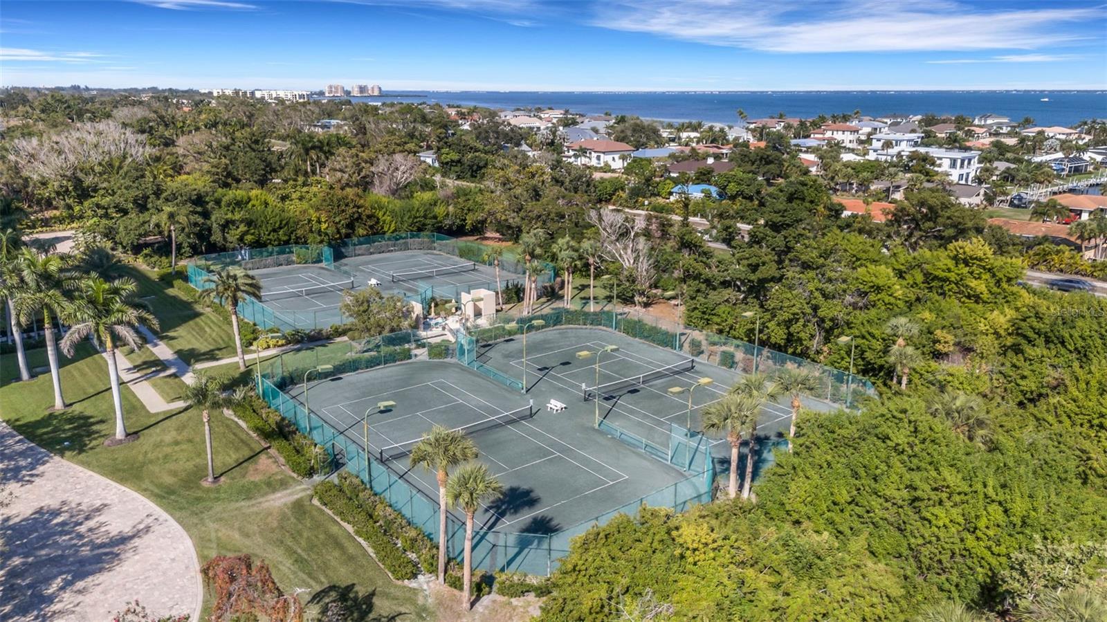 BEACHPLACE II - Residential