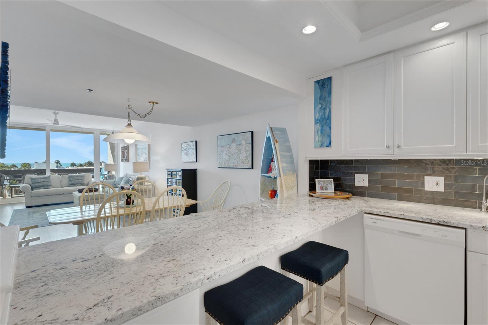 BEACHPLACE II - Residential