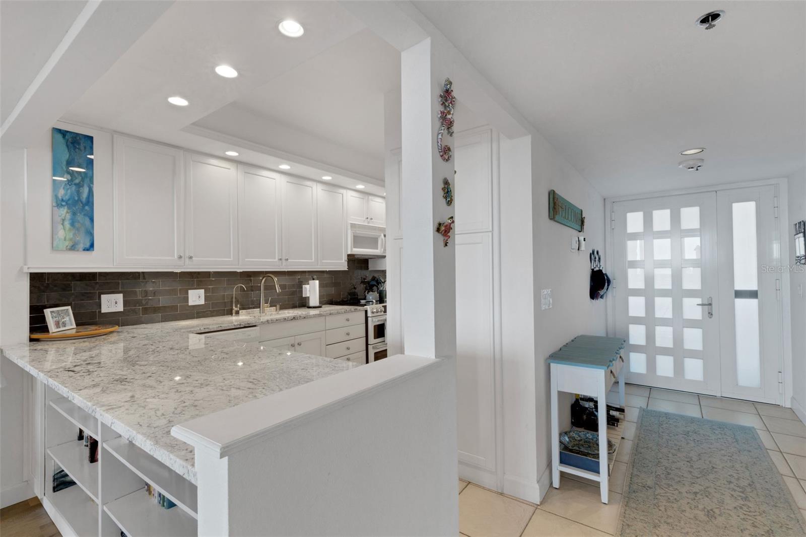 BEACHPLACE II - Residential