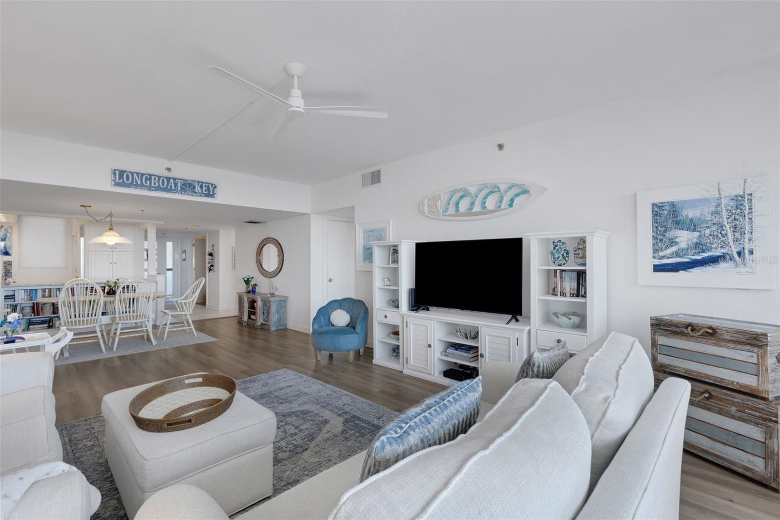 BEACHPLACE II - Residential