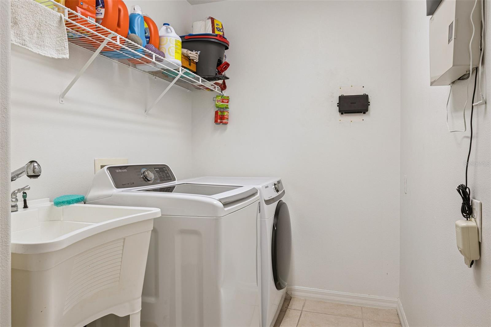 ROYAL HARBOR - Residential