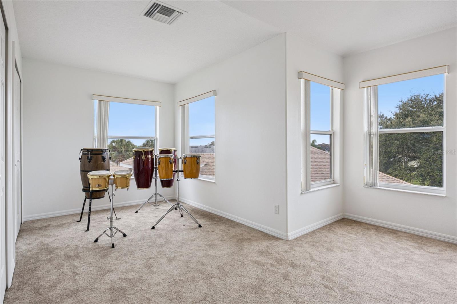 ROYAL HARBOR - Residential