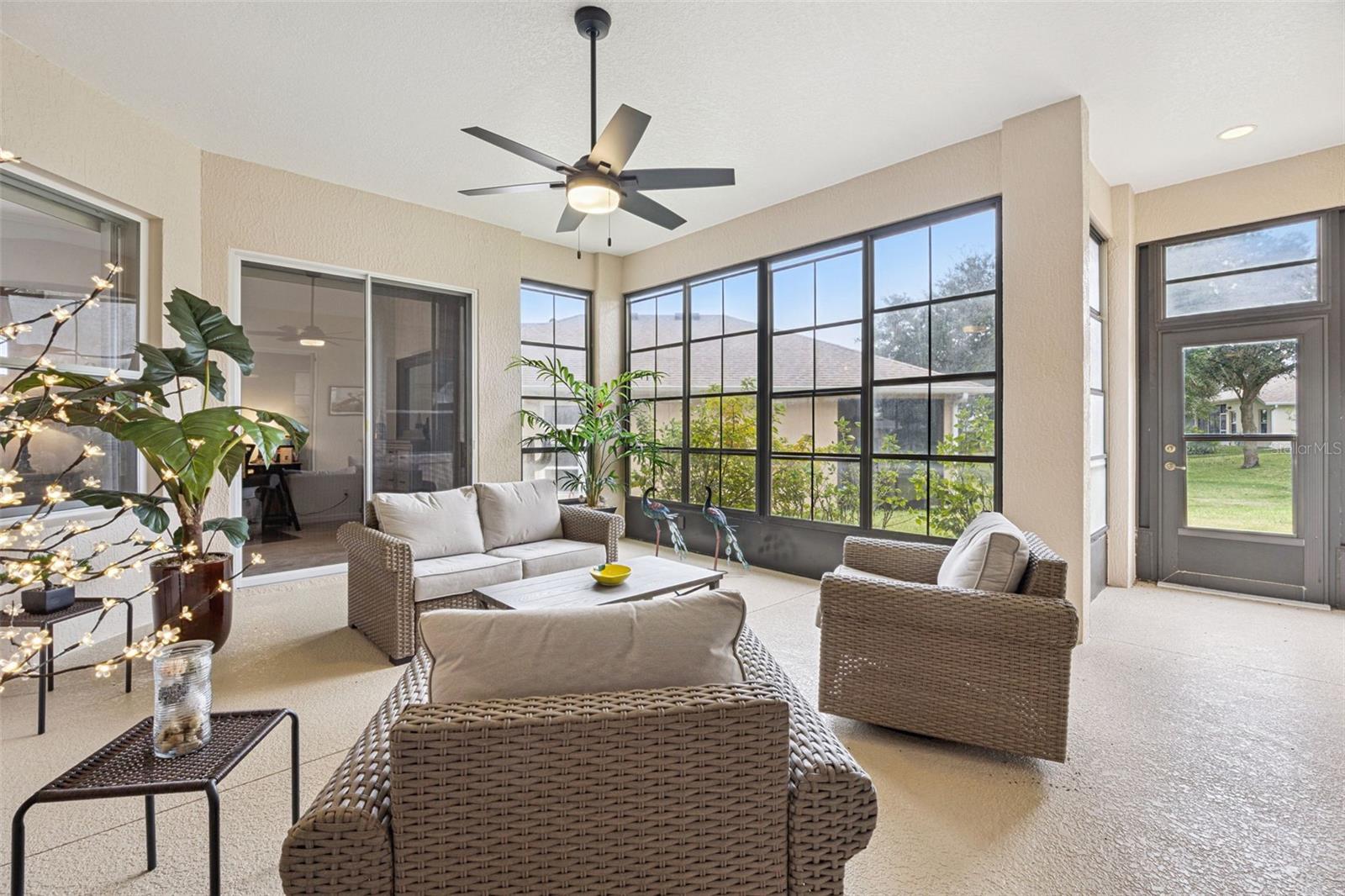 ROYAL HARBOR - Residential