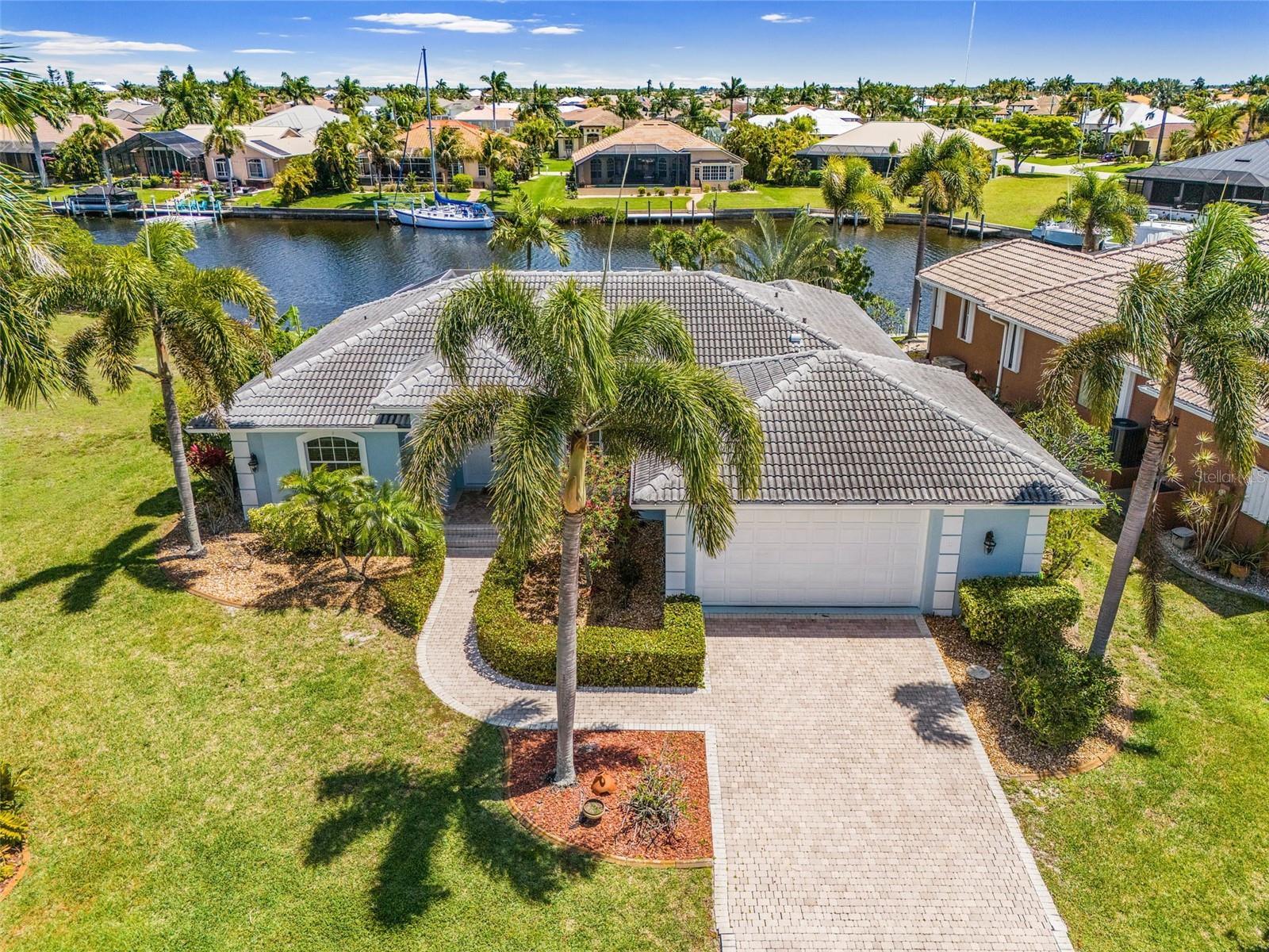 1359 PINE SISKIN DR