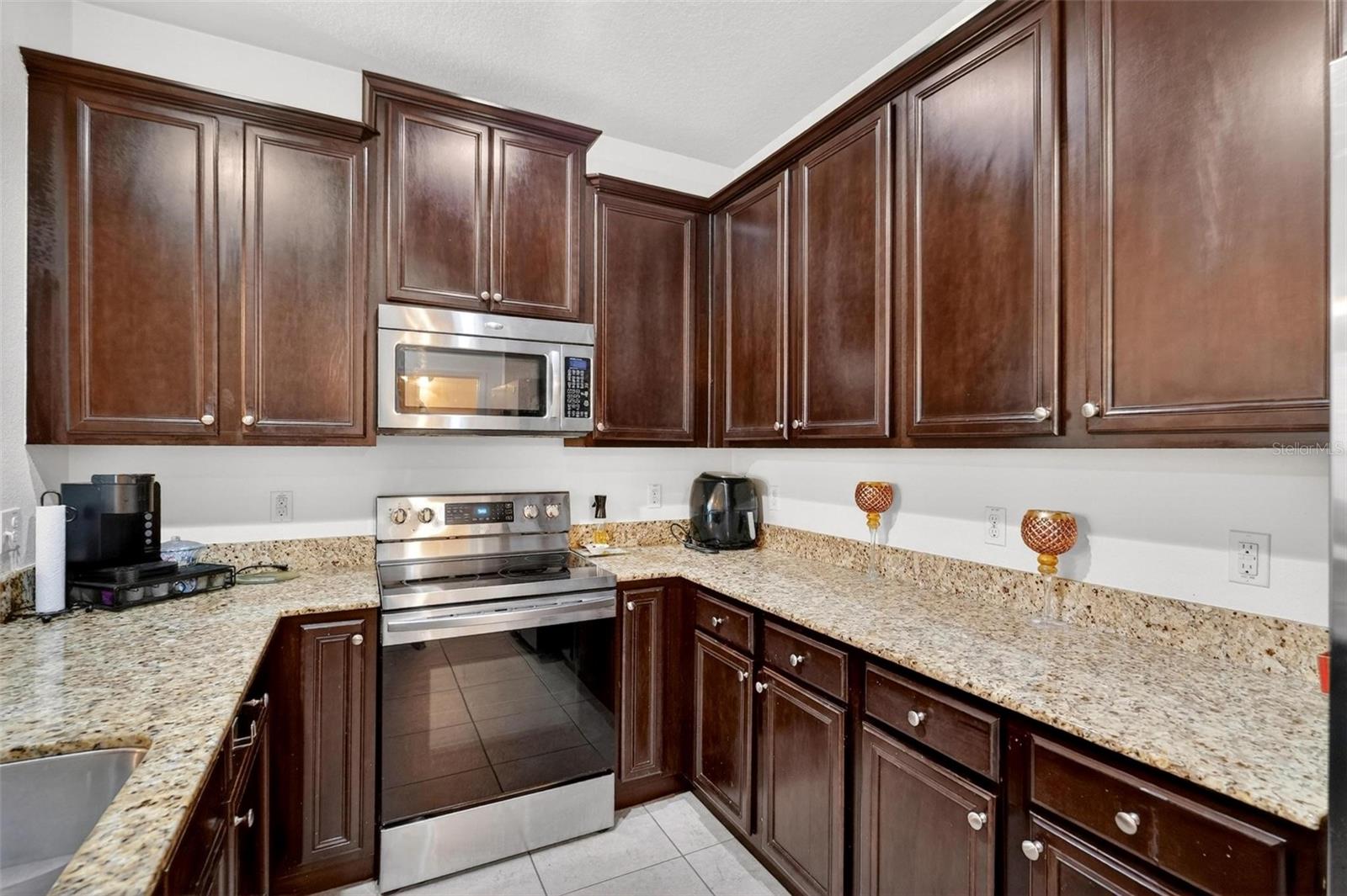 LEGACY PARK RESIDENTIAL TOWNHOME A REP - Residential