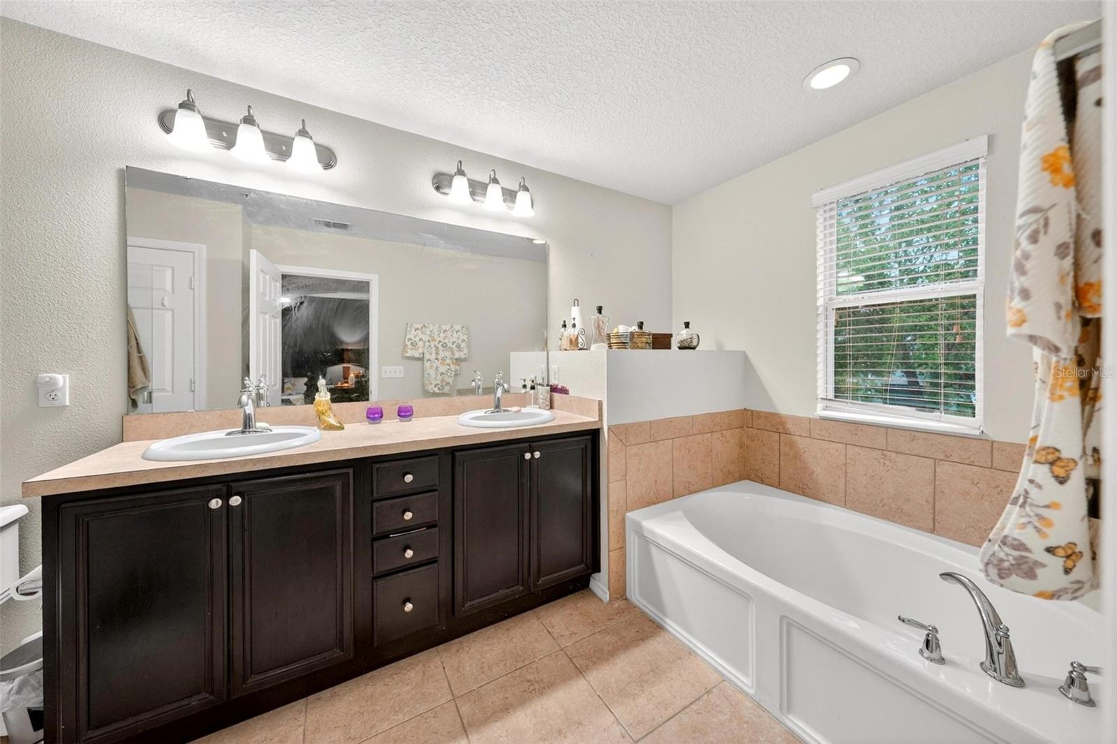 LEGACY PARK RESIDENTIAL TOWNHOME A REP - Residential
