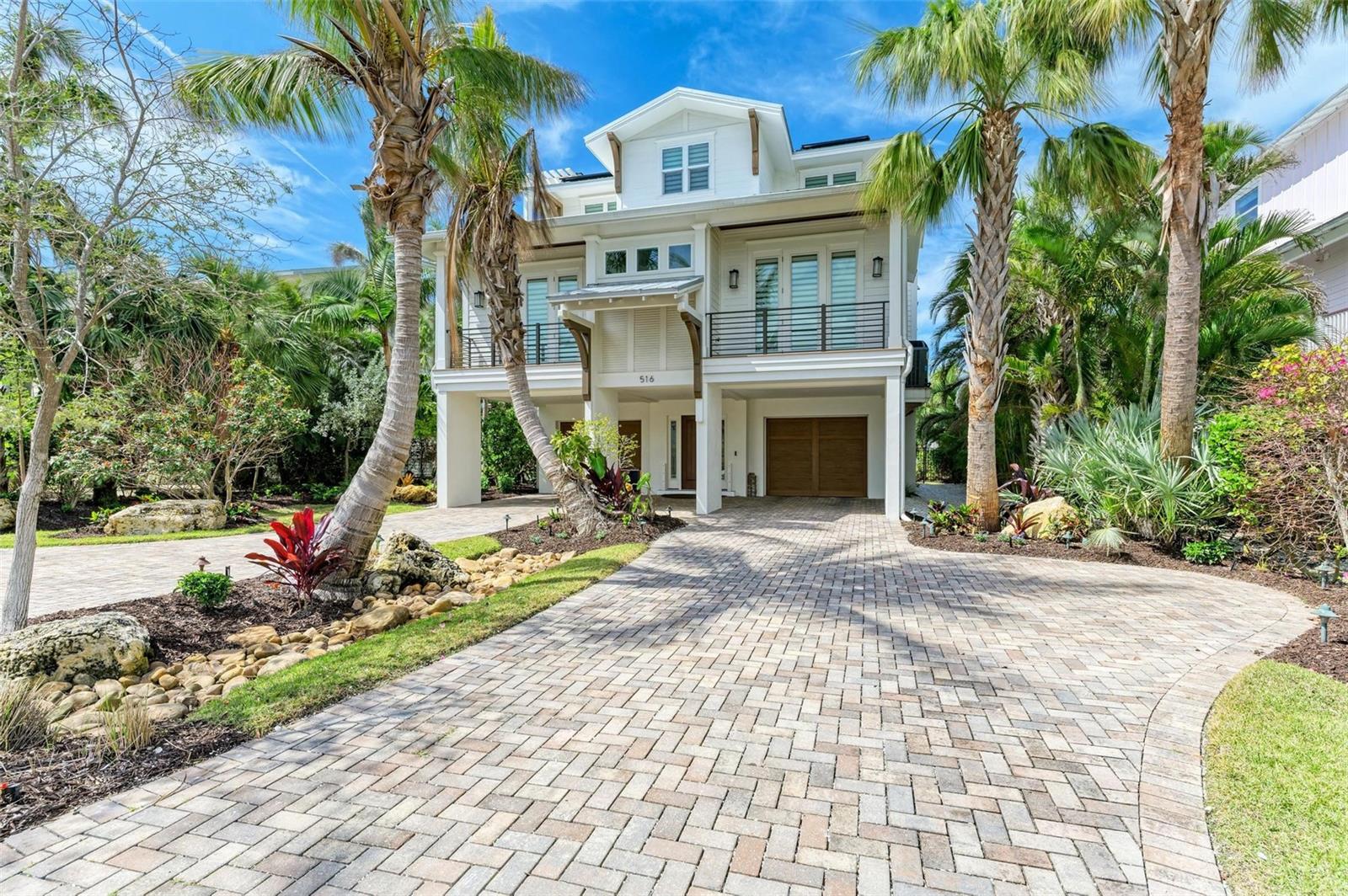 516 KUMQUAT DRIVE