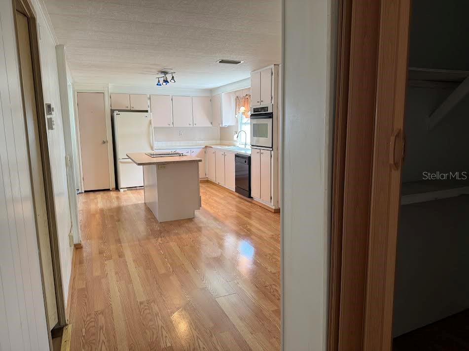 COLONY COVE MHP CO-OP - Residential