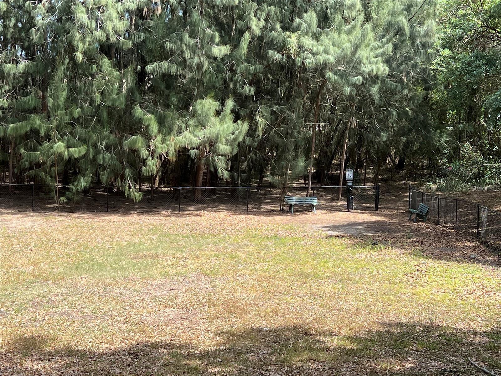 KINGSS COURT TWNHMS - Residential