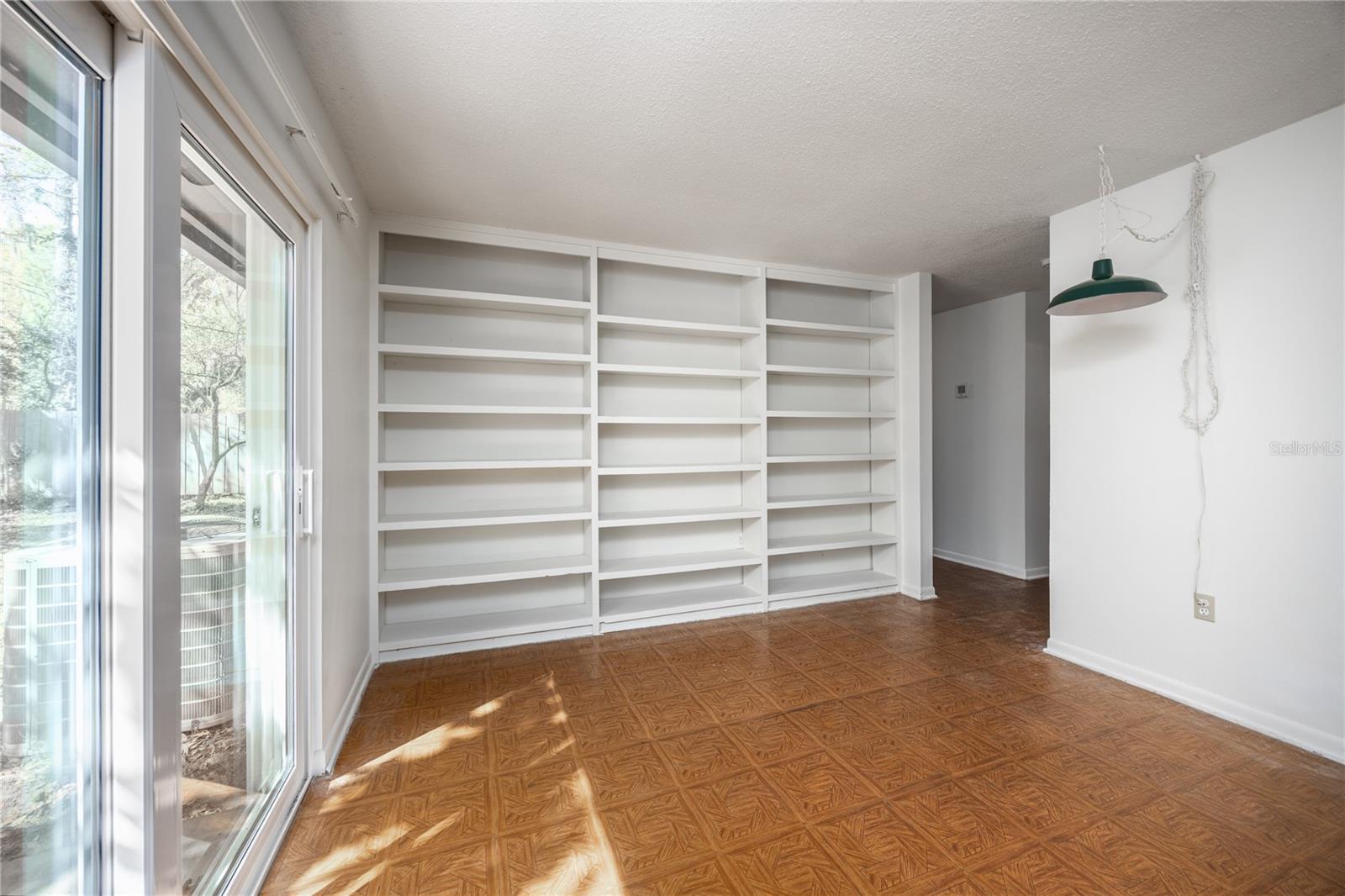 IDYLWILD SOUTH SERENOLA - Residential