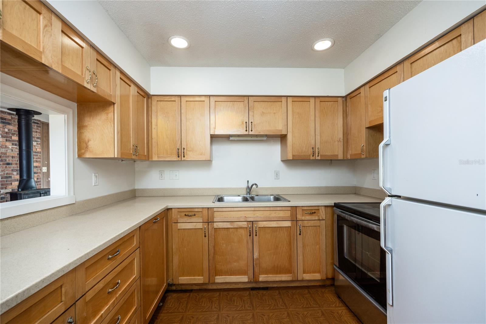 IDYLWILD SOUTH SERENOLA - Residential