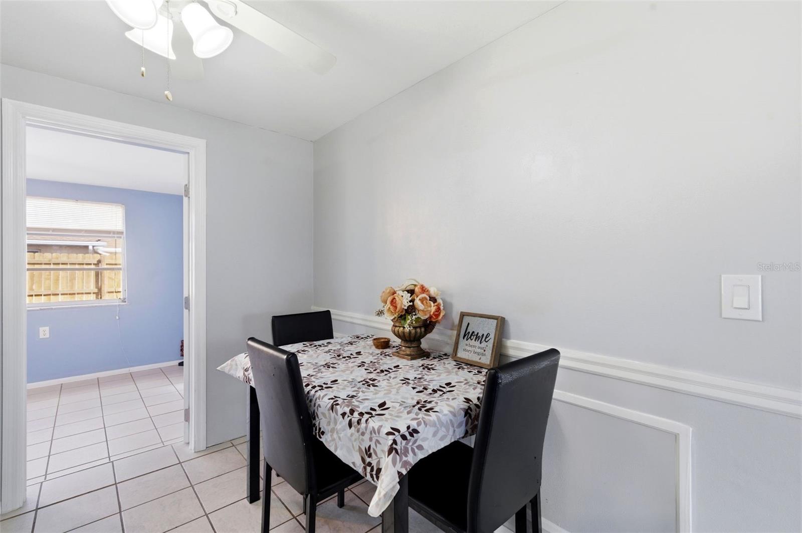 COLONIAL HILLS - Residential