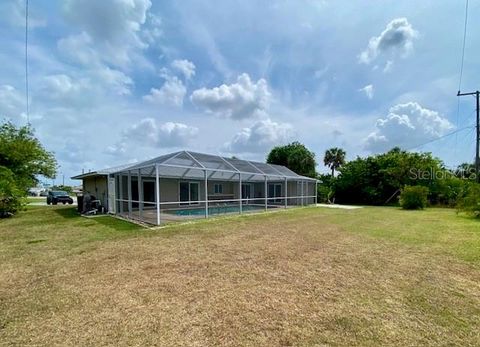 Single Family Residence in PORT CHARLOTTE FL 18637 LAKE WORTH BOULEVARD 35.jpg