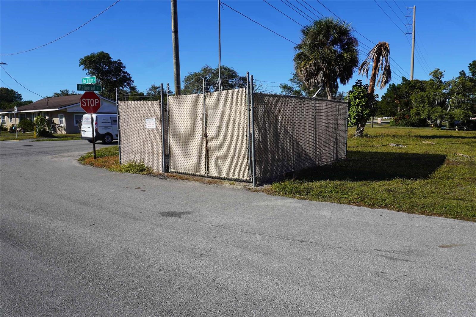 A B CANTERS SUB - Land