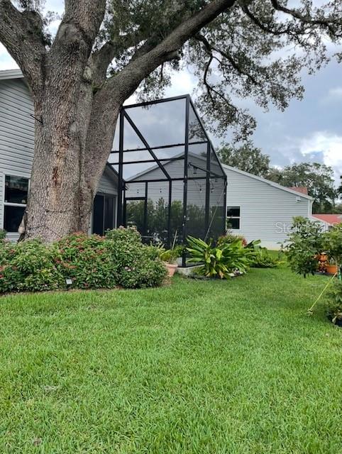 LADY LAKE ORANGE BLOSSOM GARDENS UNIT 18 - Residential