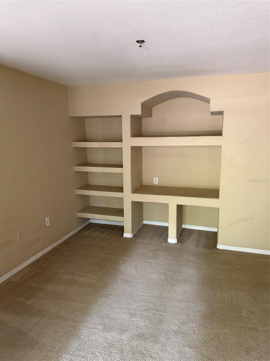 8517 ISLAND BREEZE LANE 106