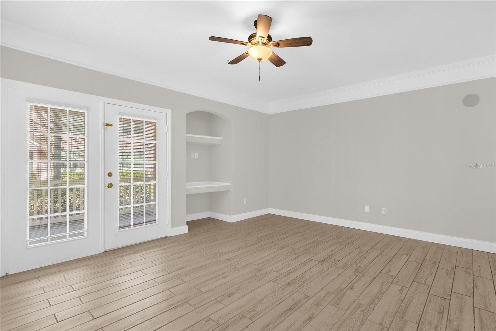 HAMPTONS/METROWEST - Residential