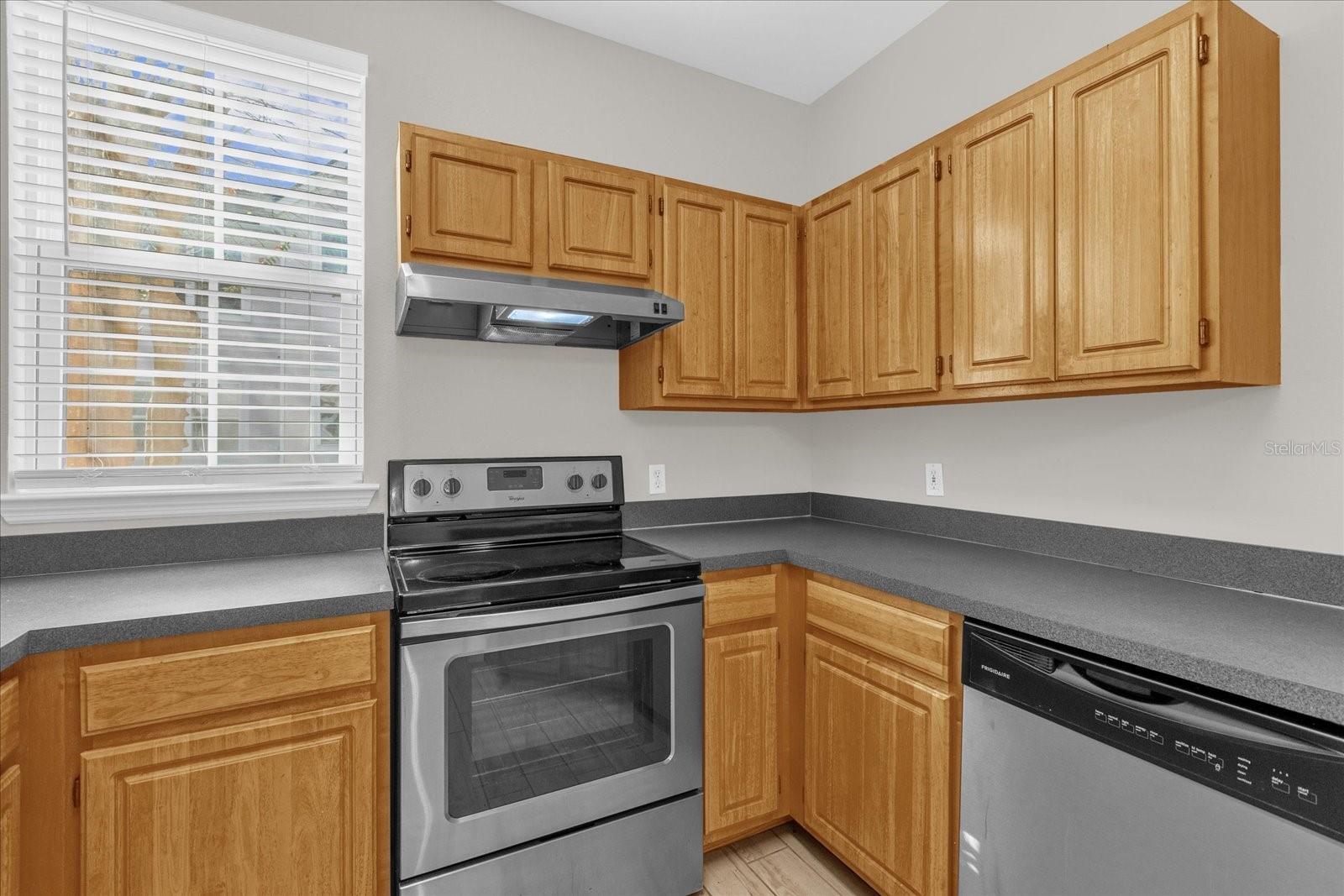 HAMPTONS/METROWEST - Residential