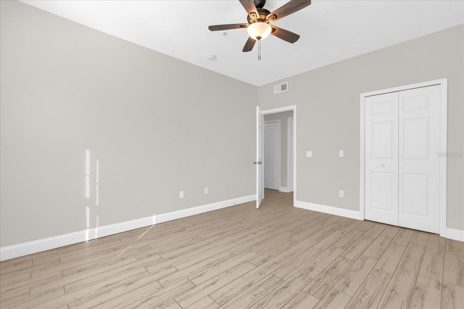 HAMPTONS/METROWEST - Residential