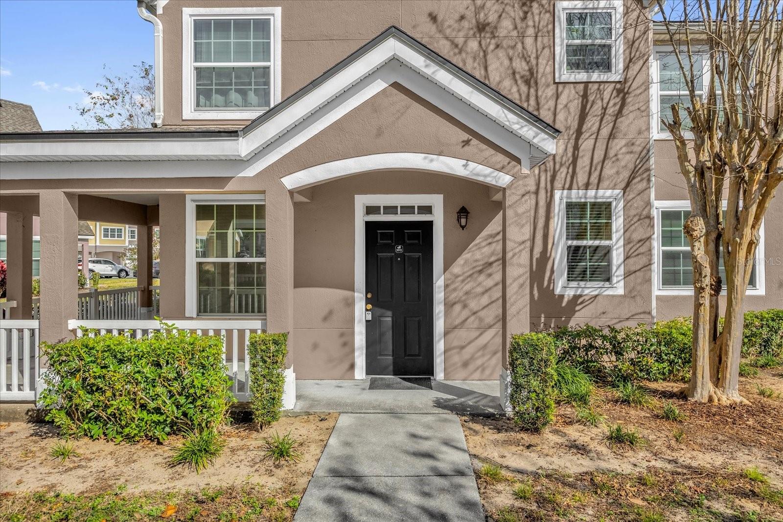 HAMPTONS/METROWEST - Residential