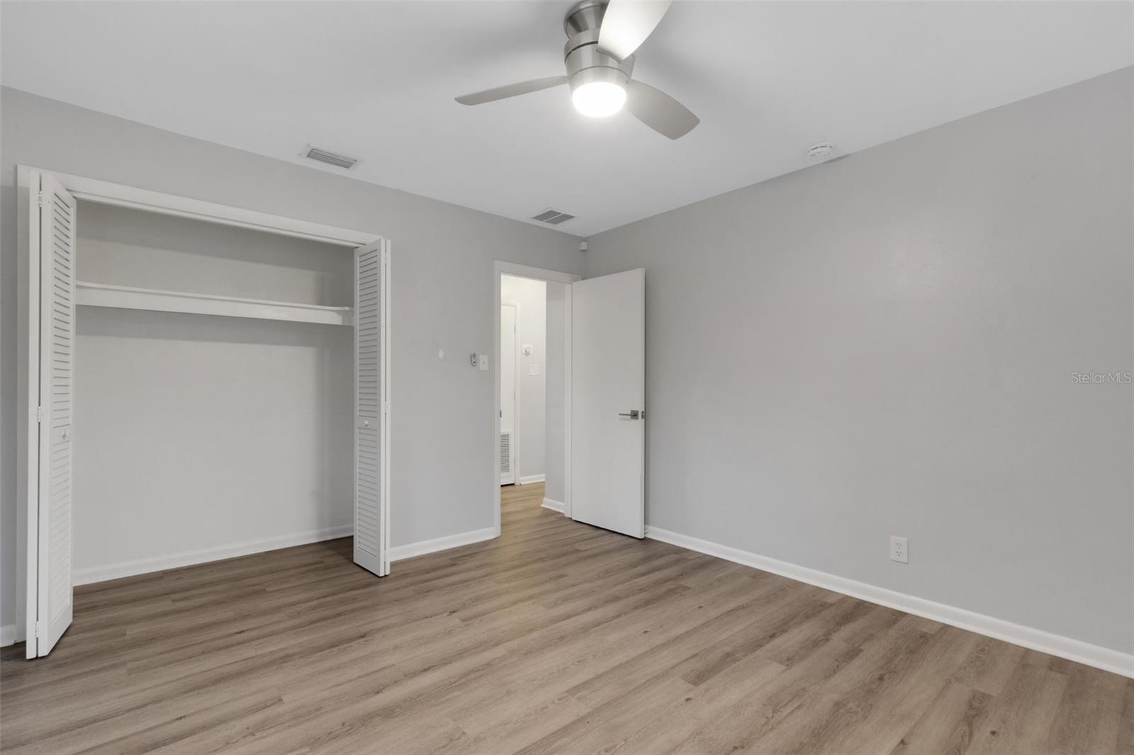 RIVERSIDE NORTH - Residential