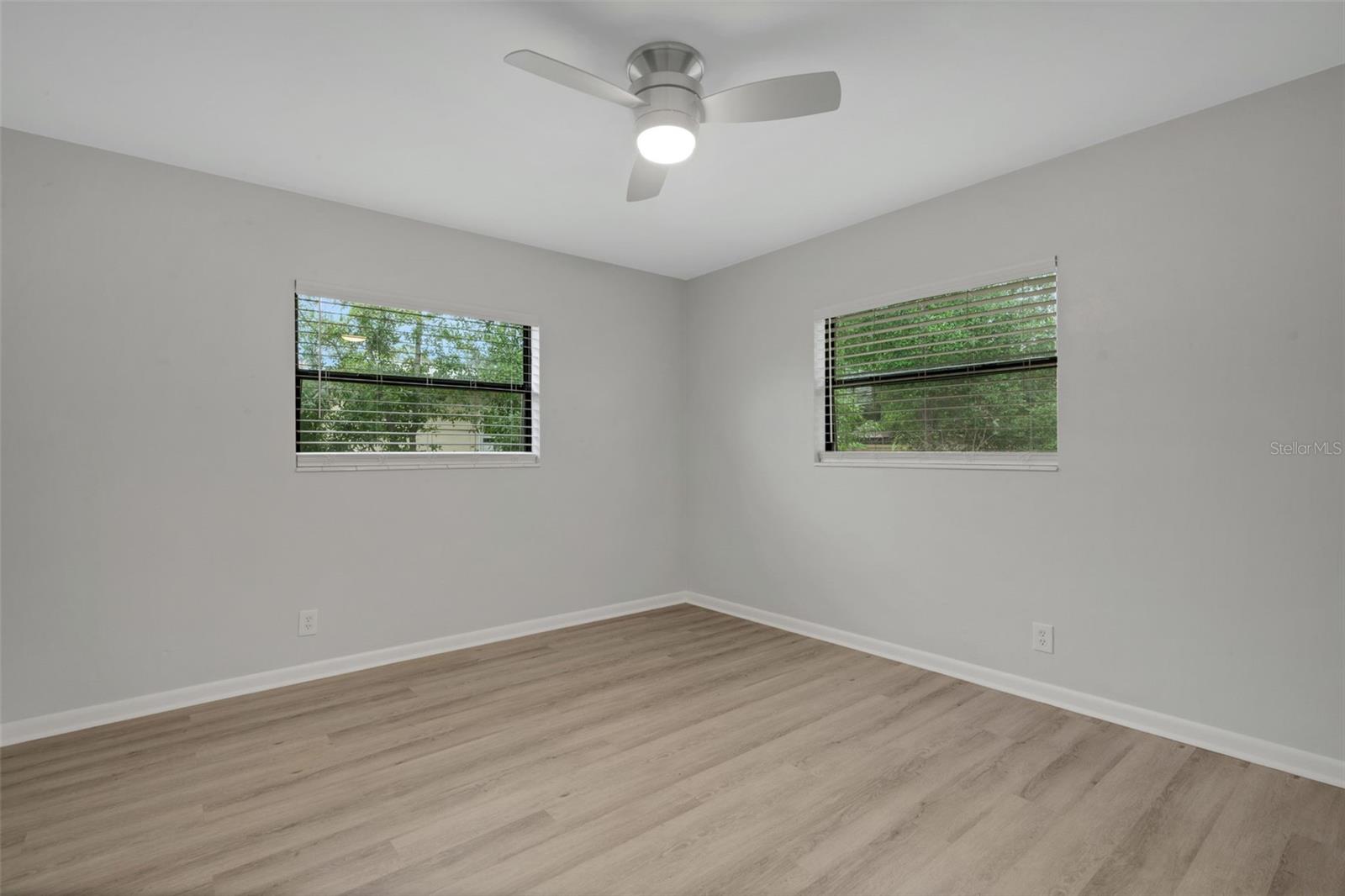 RIVERSIDE NORTH - Residential