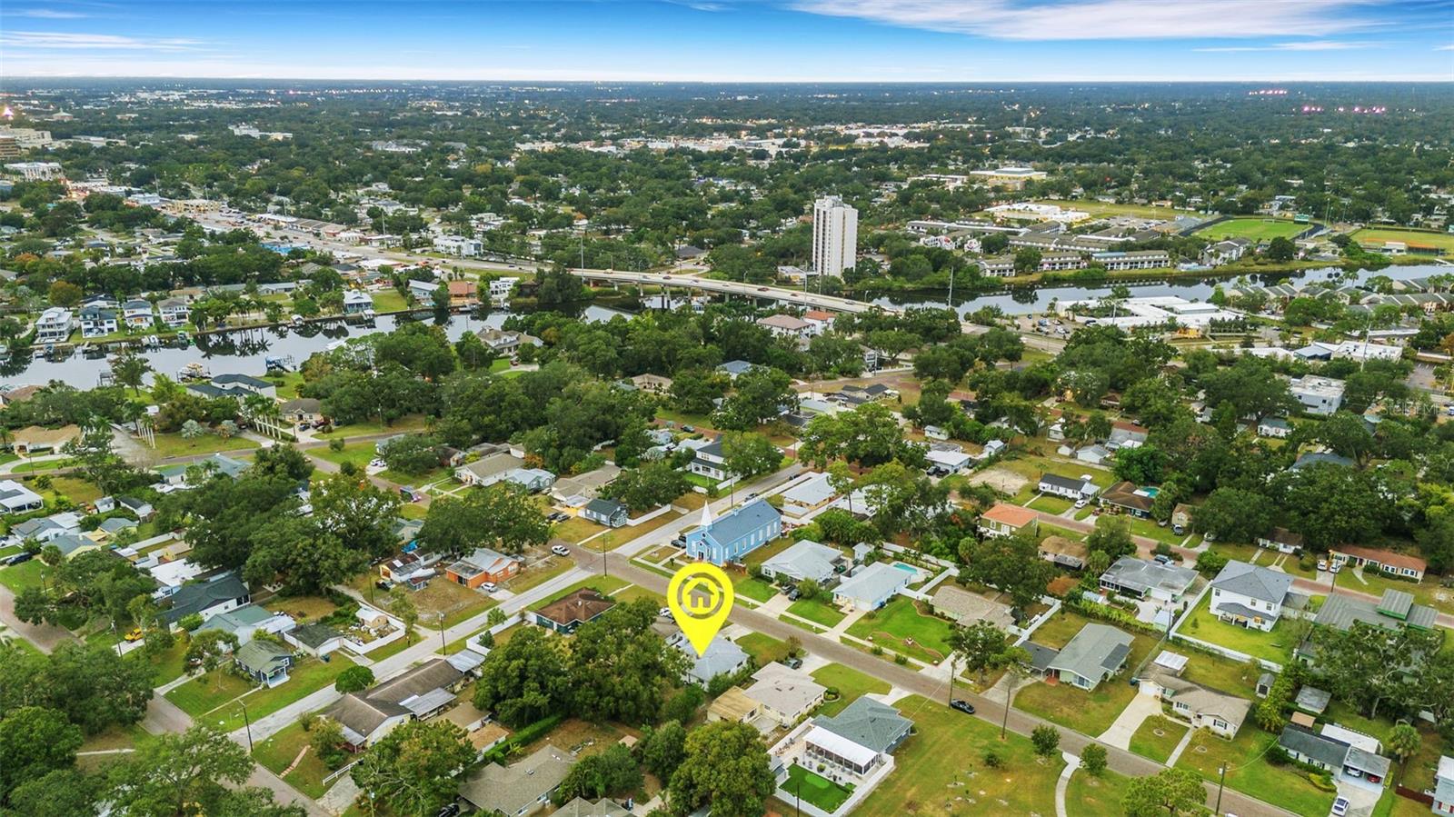 RIVERSIDE NORTH - Residential