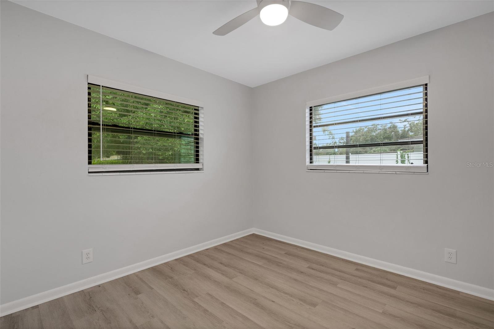 RIVERSIDE NORTH - Residential