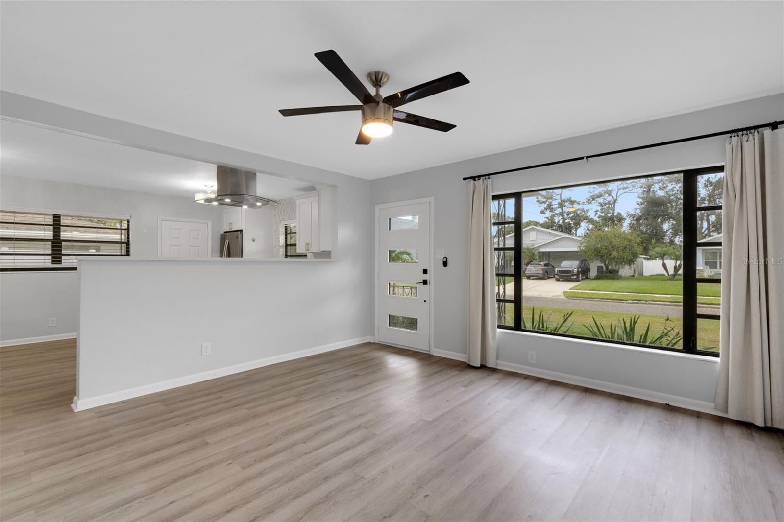 RIVERSIDE NORTH - Residential