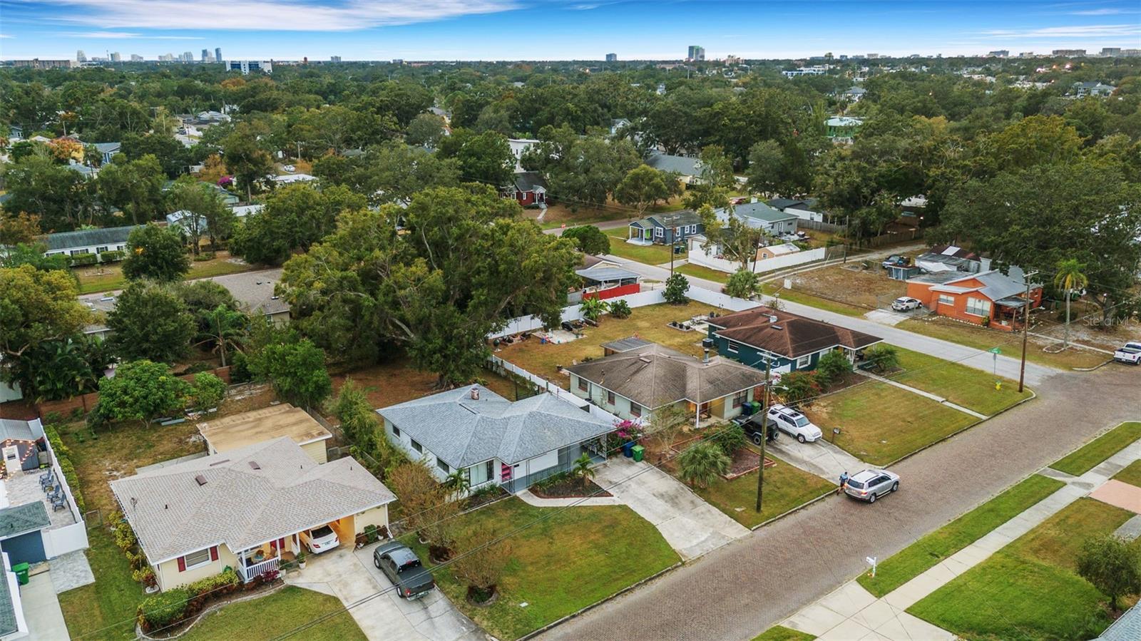 RIVERSIDE NORTH - Residential