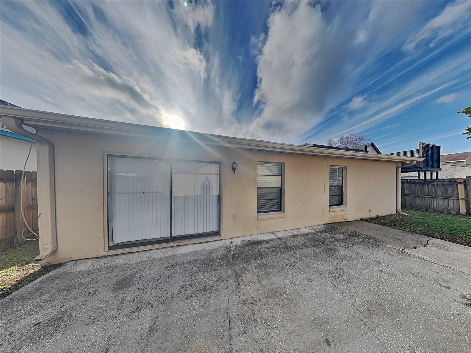 GREENWOOD LAKES UNIT D-3B 1ST ADD - Residential Lease